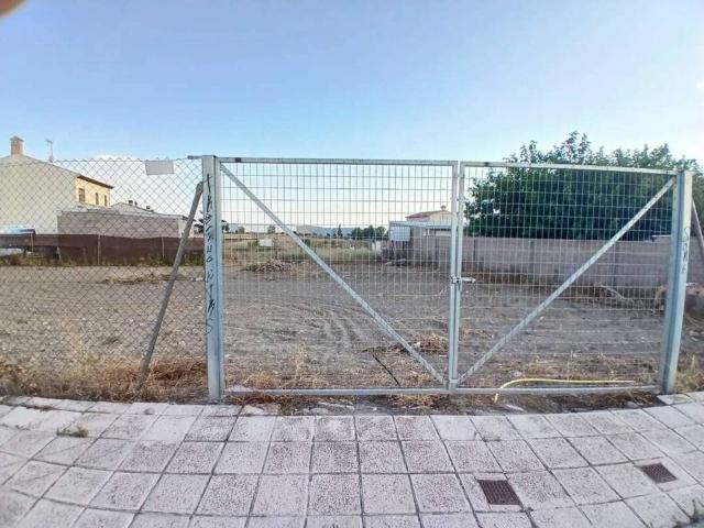 Terreno en venta en Esquivias, Castilla-La Mancha