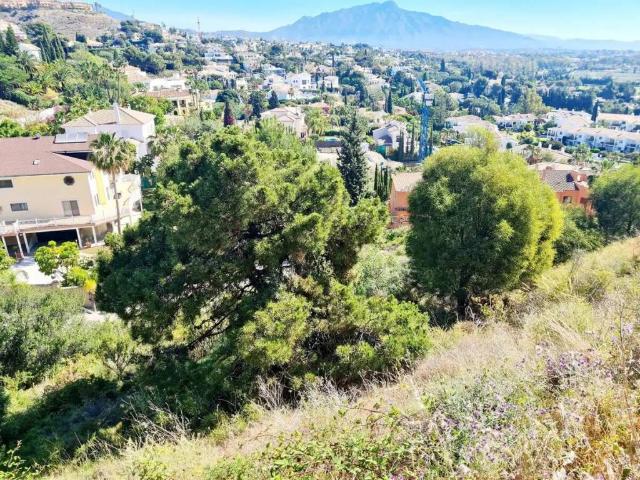 Terreno en venta en El Pilar, Costa del Sol Occidental