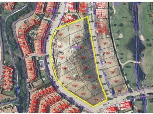 Local Comercial en venta en El Campanario Estepona, Costa del Sol Occidental
