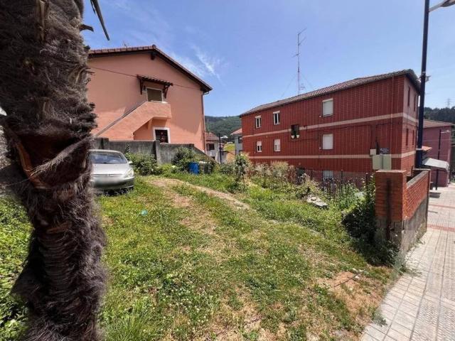 Terreno en venta en Etxebarri, Guipúzcoa