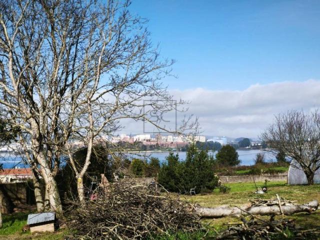 Terreno en venta en Ferrol, Galicia
