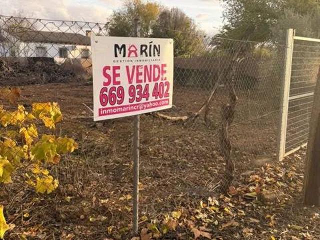 Terreno en venta en Fernán Caballero, Castilla-La Mancha