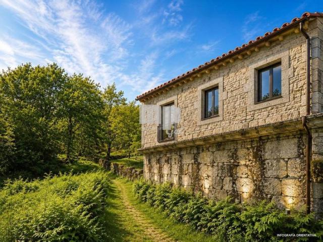 Terreno en venta en Fornelos de Montes, Vigo