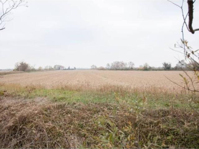Terreno en venta en Alt Empordà, Catalunya