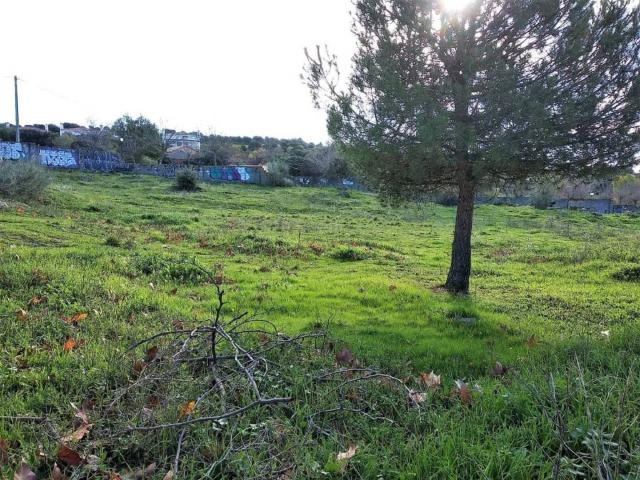 Terreno en venta en Fresnedillas De La Oliva, Madrid