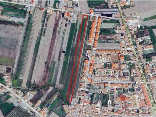 Terreno en venta en Comarca de la Vega de Granada, Andalucía
