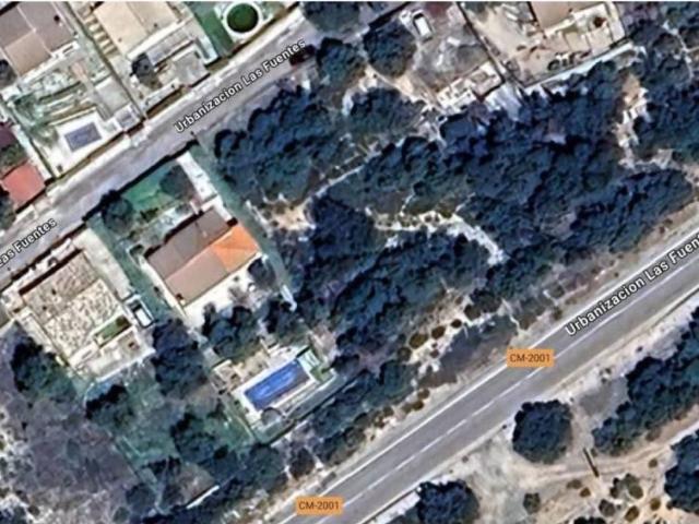 Terreno en venta en Fuentenovilla, Urbanización Las Fuentes