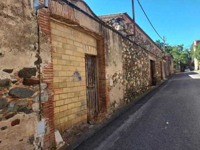 Terreno en venta en Alt Empordà, Catalunya
