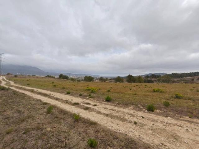 Terreno en venta en la Marina Alta, Valencia