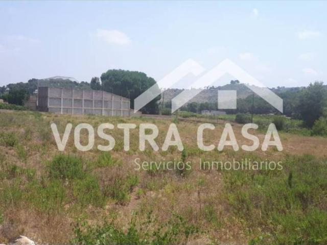 Terreno en venta en La Hoya de Buñol, Valencia