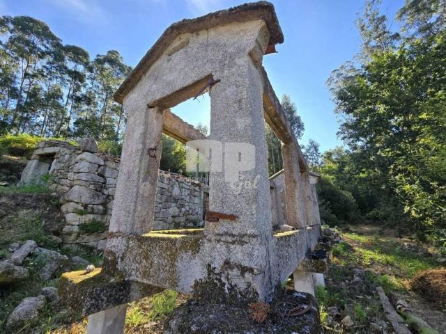 Terreno en venta en Chaín, Vigo