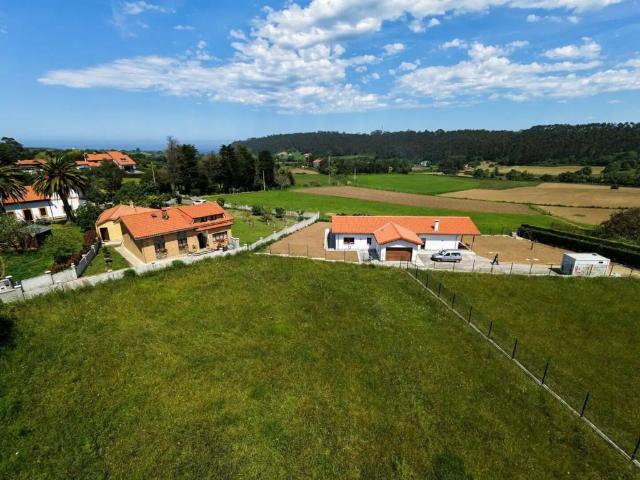 Terreno en venta en Gozón, Asturias