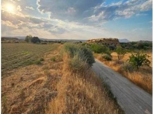 Terreno en venta en Guadix, Granada