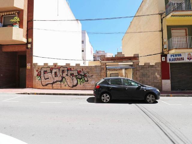 Terreno en venta en Guardamar Del Segura