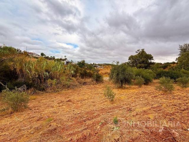 Terreno en venta en Guaro, Málaga