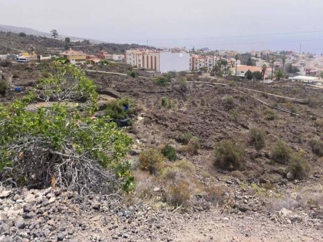 Terreno en venta en Guía de Isora, Canarias