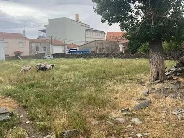 Terreno en venta en Guijuelo, Castilla y León