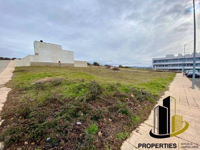 Terreno en venta en Guijuelo, Castilla y León