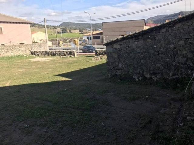 Terreno en venta en Higuera De Las Dueñas, Castilla y León