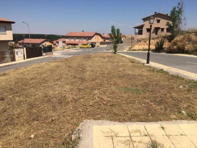 Terreno en venta en Hontanares De Eresma, Castilla y León