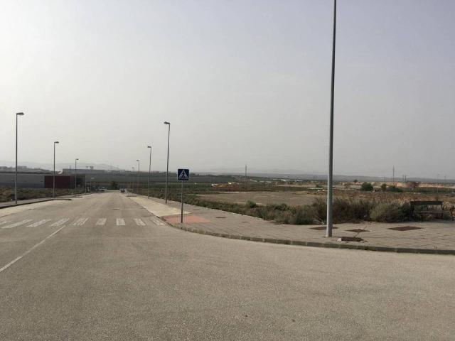 Terreno en venta en Antequera, Andalucía
