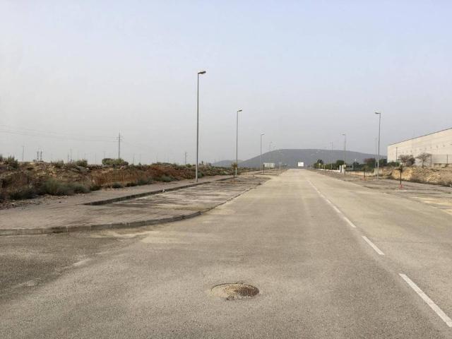 Terreno en venta en Antequera, Andalucía