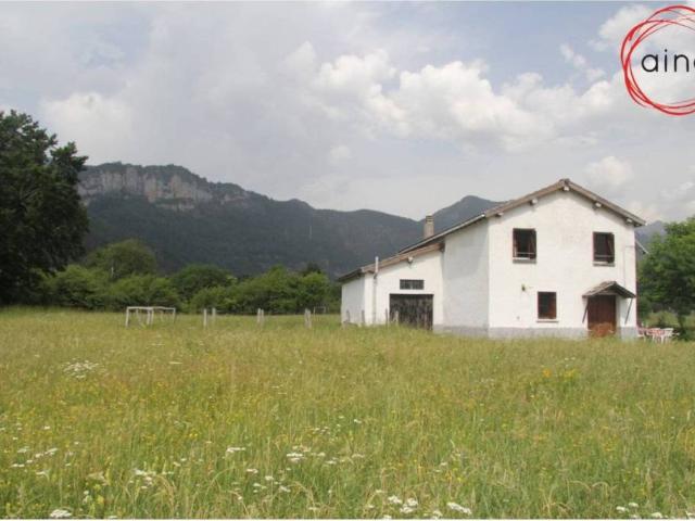 Terreno en venta en Pirinioak, Navarra