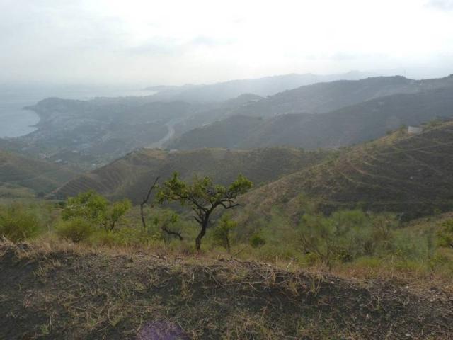 Terreno en venta en Comarca de la Costa Granadina, Andalucía