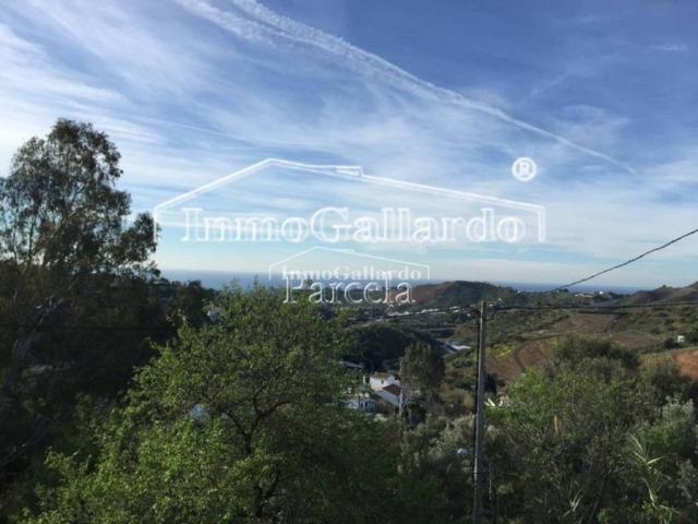Terreno en venta en Iznate