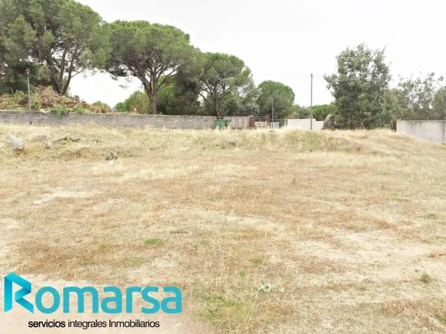 Terreno en venta en La Adrada, Castilla y León