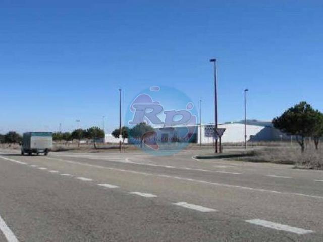 Terreno en venta en La Bañeza, Castilla y León