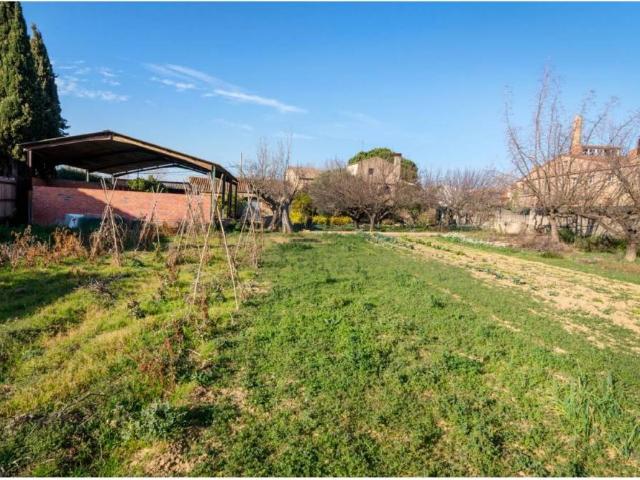 Terreno en venta en La Bisbal D'empordà