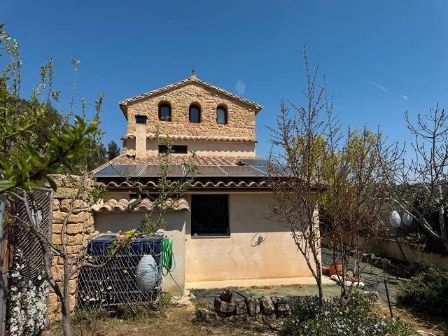 Terreno en venta en Matarraña / Matarranya, La Fresneda