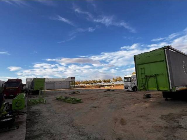 Terreno en venta en La Gineta, Castilla-La Mancha