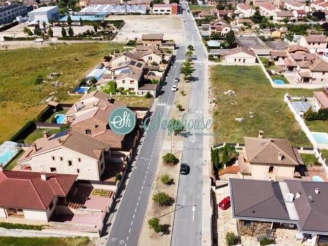 Terreno en venta en La Lastrilla, Segovia