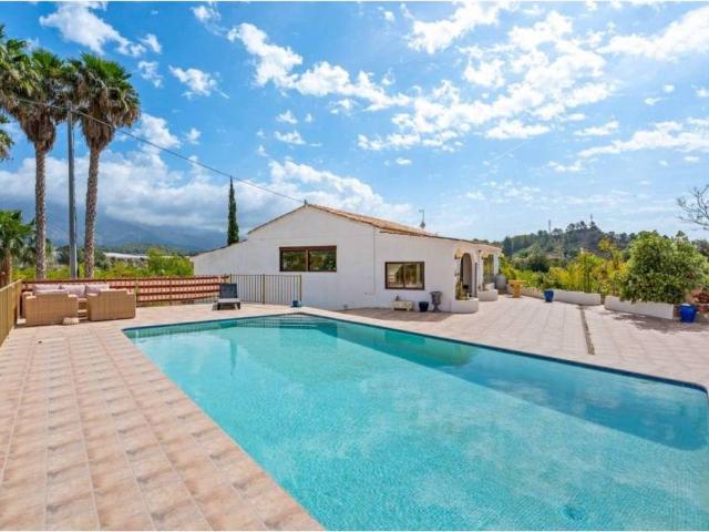 Terreno en venta en la Marina Baixa, Valencia