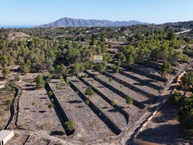 Terreno en venta en la Marina Baixa, Valencia
