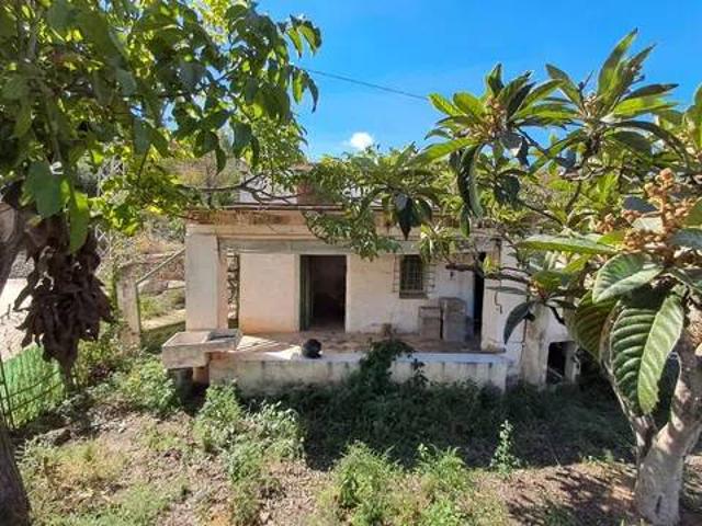 Terreno en venta en La Nucia, Valencia