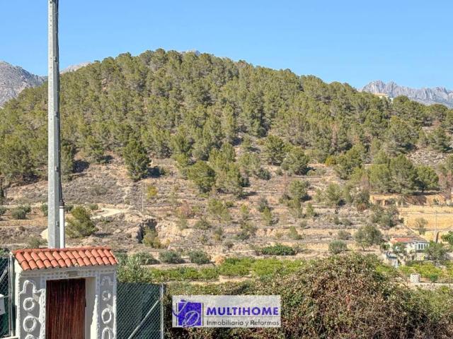 Terreno en venta en la Marina Baixa, Valencia