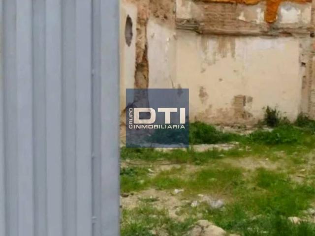 Terreno en venta en La Roda, Castilla-La Mancha