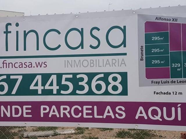 Terreno en venta en La Roda, Castilla-La Mancha