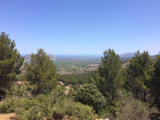 Terreno en venta en la Marina Alta, Valencia