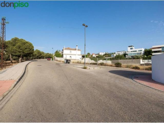 Terreno en venta en Comarca de la Vega de Granada, Andalucía