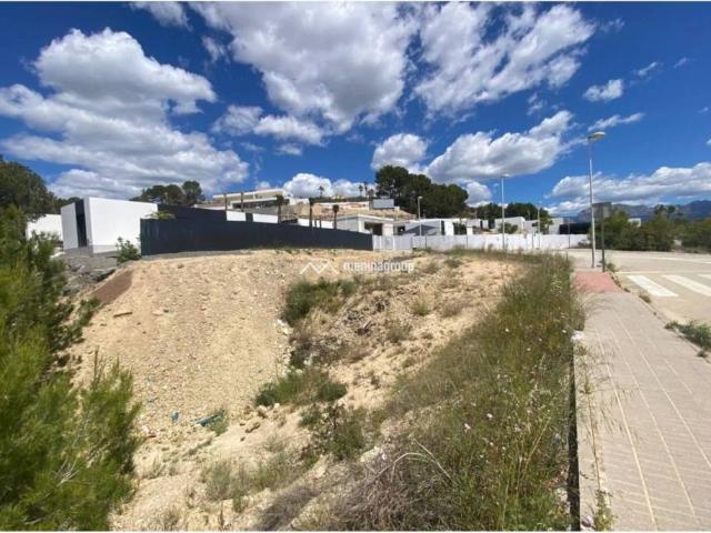 Terreno en venta en la Marina Baixa, Valencia