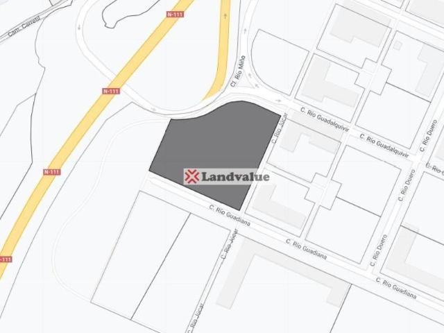 Terreno en venta en Villapatro, Lardero