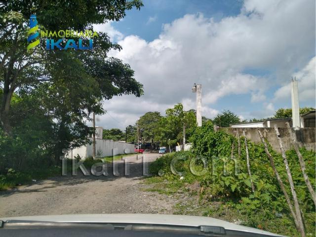 Terreno en venta en Naranjos, Naranjos Amatlán