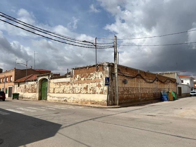 Terreno en venta en Las Pedroñeras, Castilla-La Mancha