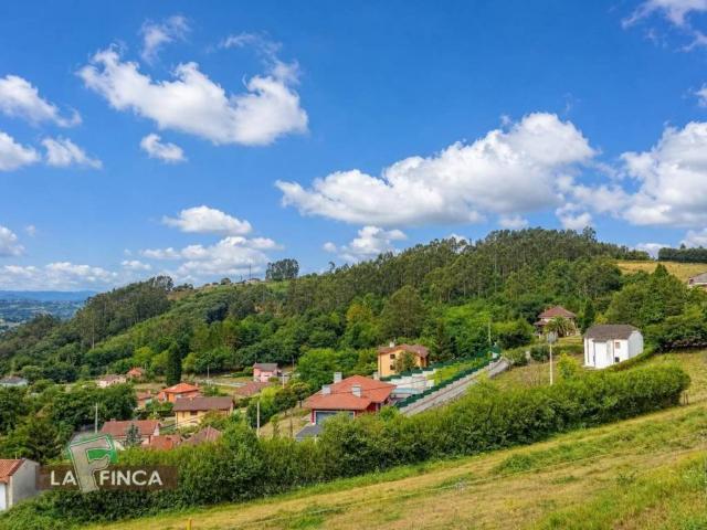 Terreno en venta en Las Regueras, Asturias