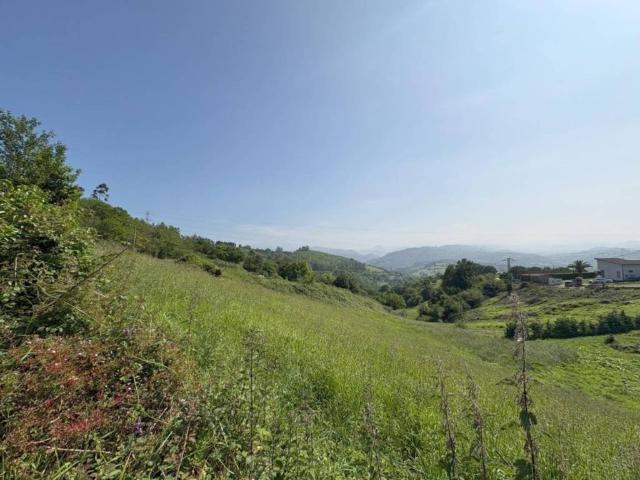 Terreno en venta en Las Regueras, Asturias