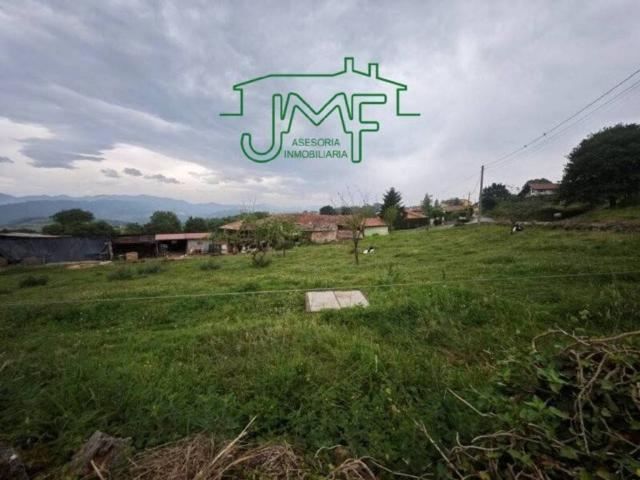 Terreno en venta en Las Regueras, Asturias